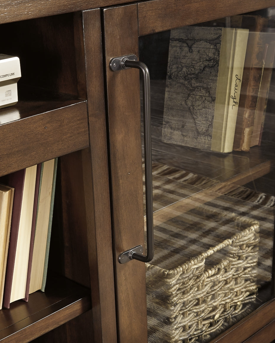 Starmore 70" TV Stand with Electric Fireplace