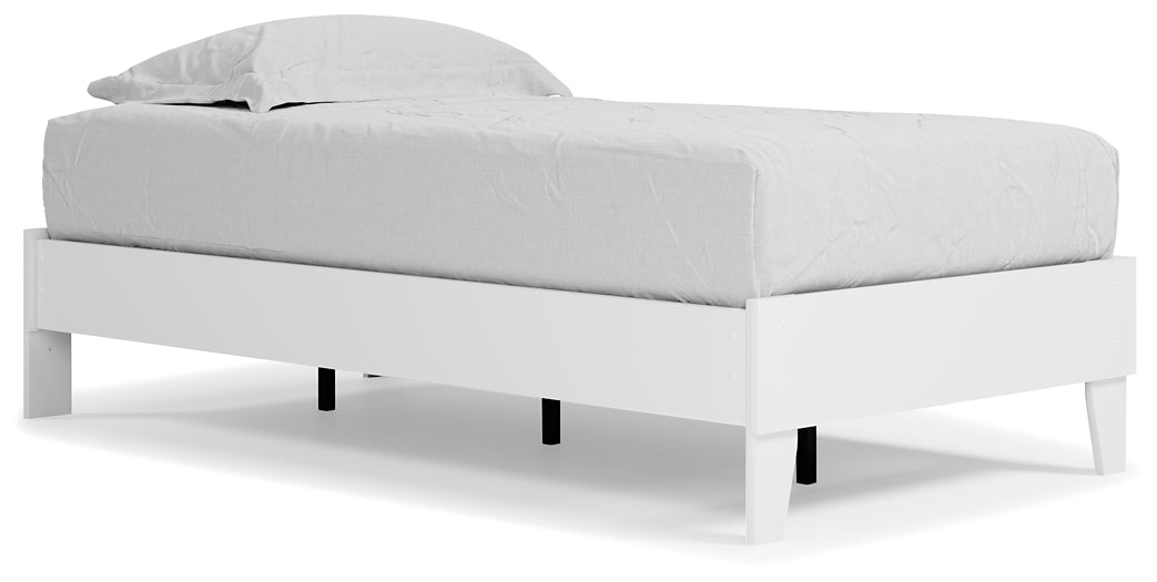 Piperton Platform Bed