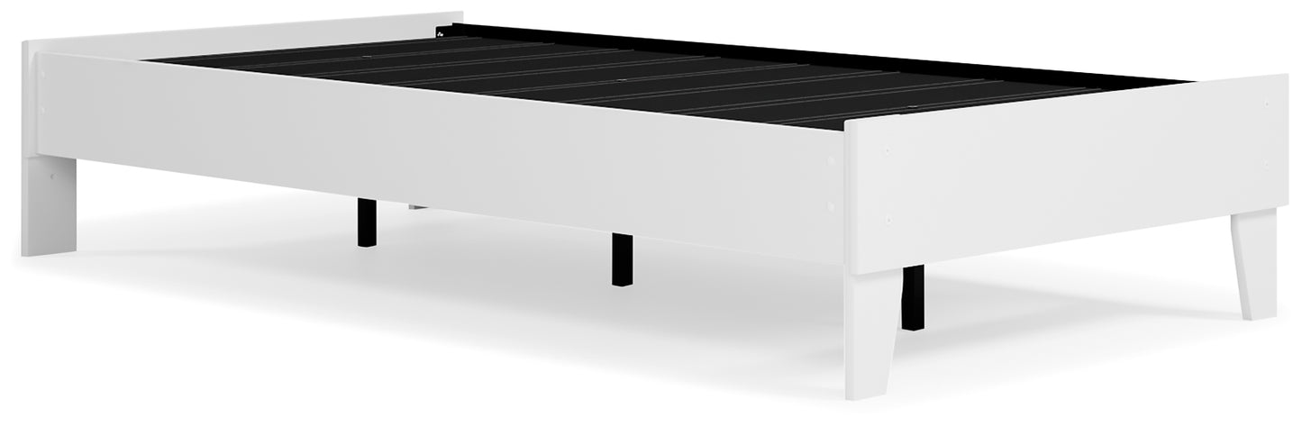 Piperton Platform Bed