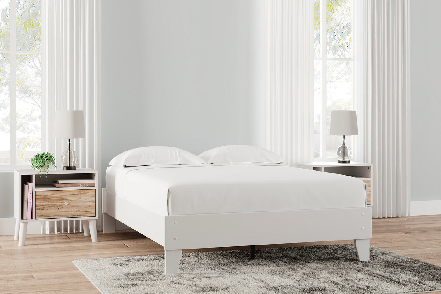 Piperton Platform Bed