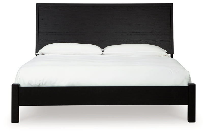 Danziar Panel Bed