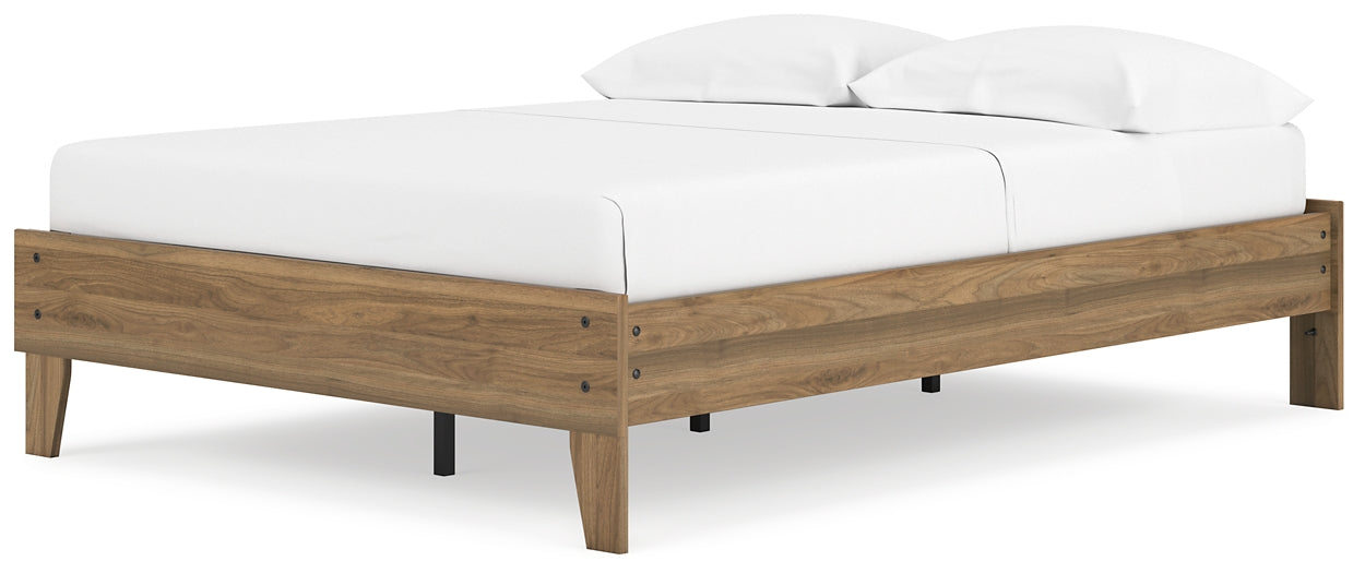 Deanlow Platform Bed
