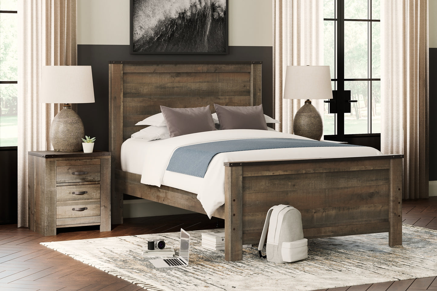 Trinell Panel Bed