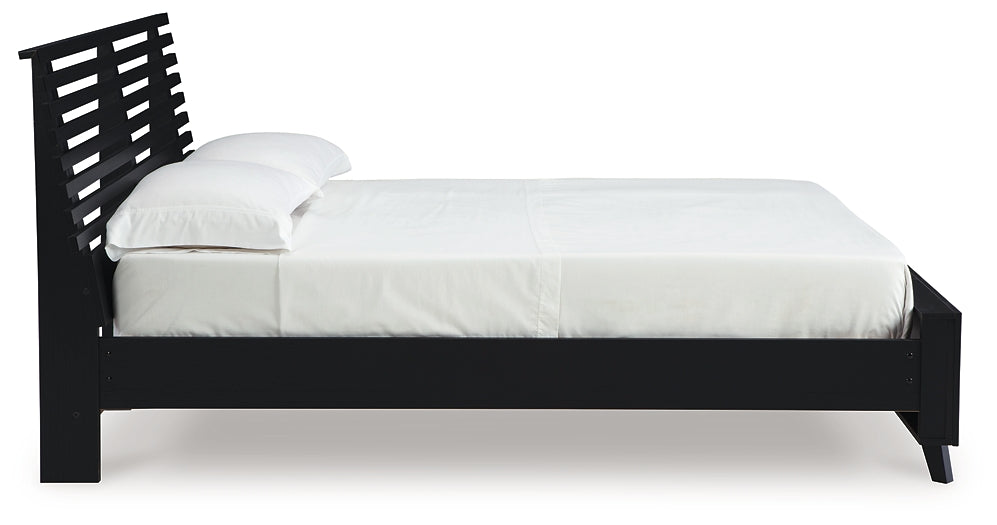 Danziar Slat Panel Bed