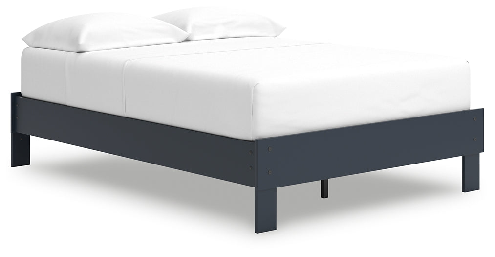 Simmenfort Platform Bed