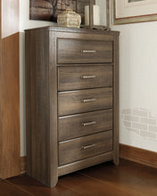 Load image into Gallery viewer, Juararo Queen Poster Bed with Mirrored Dresser, Chest and 2 Nightstands
