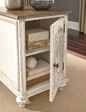 Load image into Gallery viewer, Realyn Coffee Table with 1 End Table
